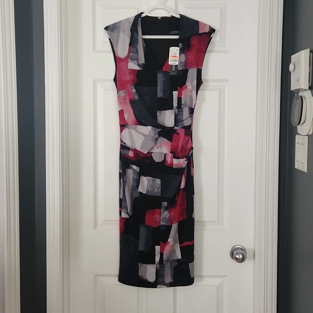 Dress - Picture 1 of 4
